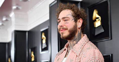 Post Malone in front of music awards